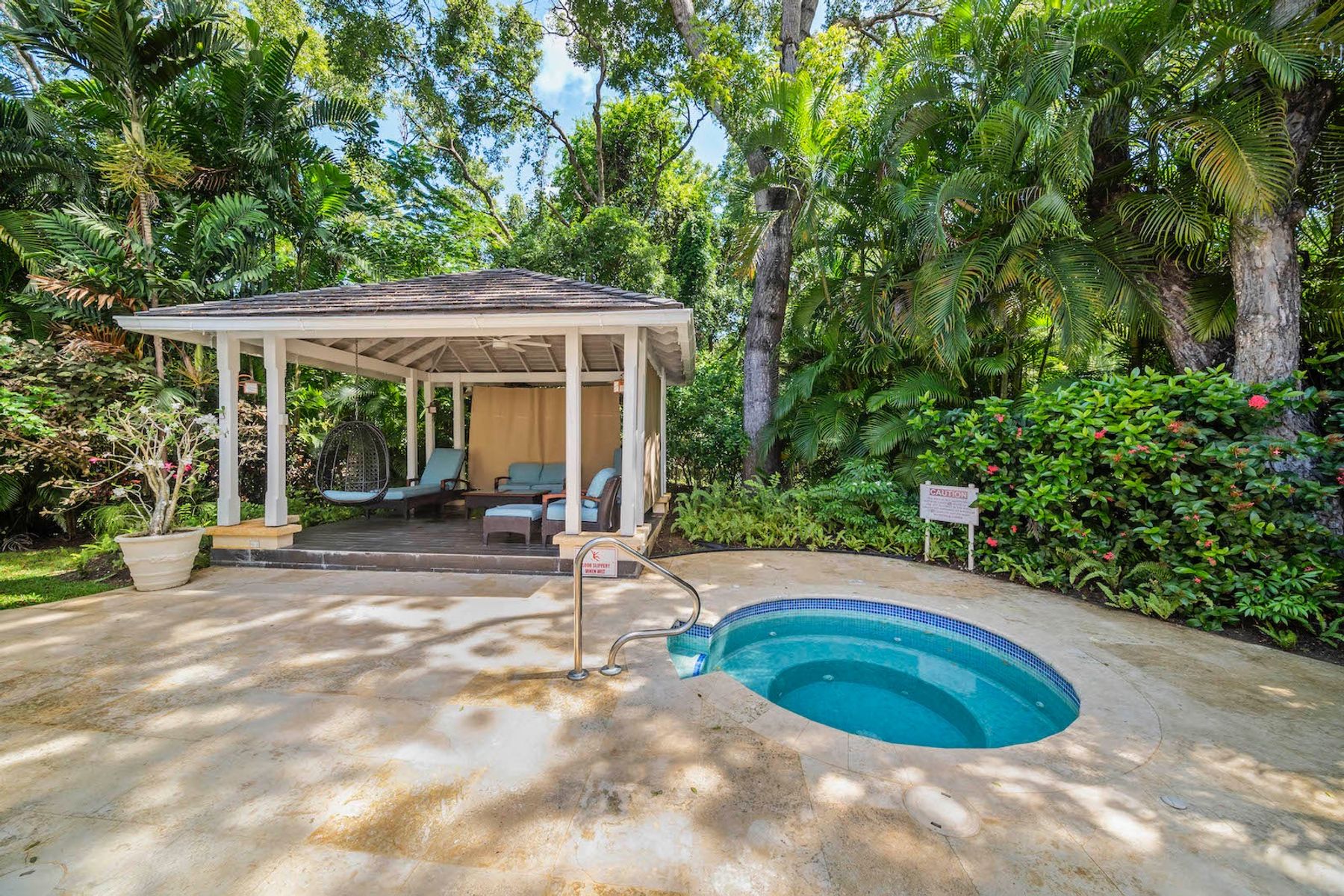 Sandalwood House villa photo.